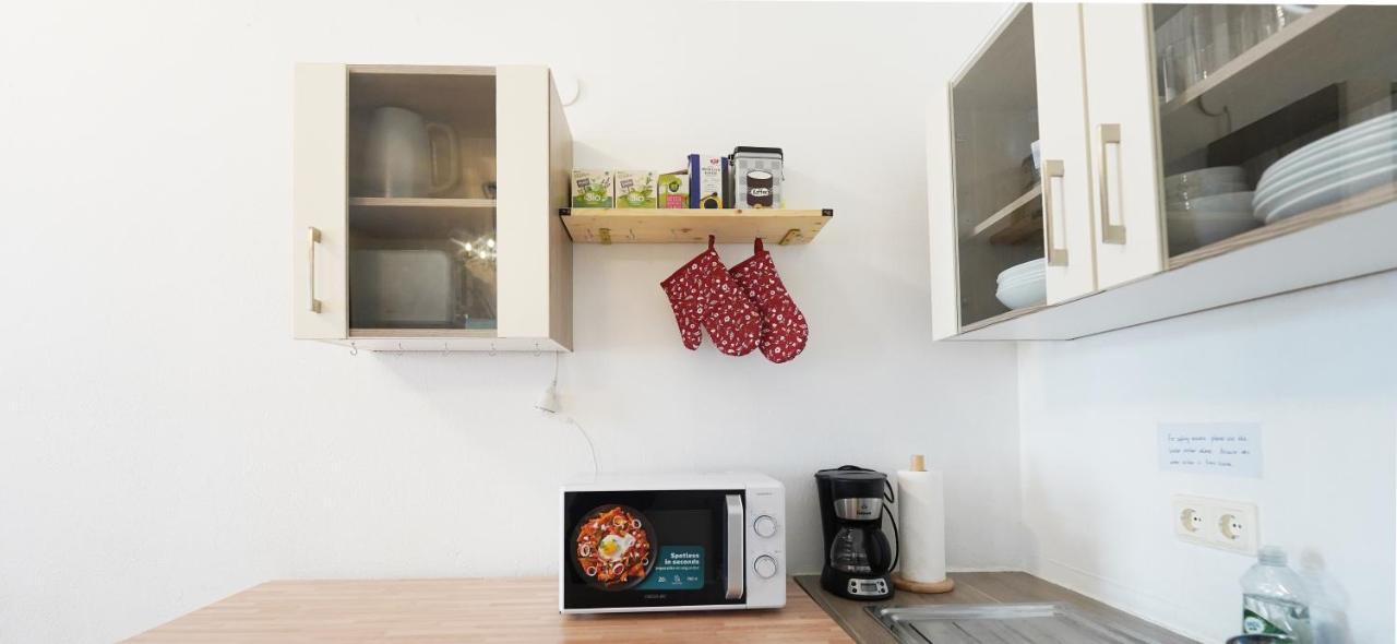 Cozynite Premium Apartment Hernals 1 Вена Экстерьер фото